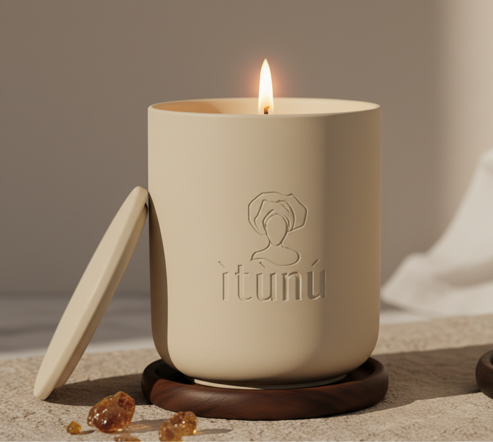 Ìtùrá Candle